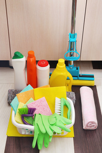 清洁产品和工具